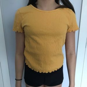 Yellow american eagle ribbed tee shirt